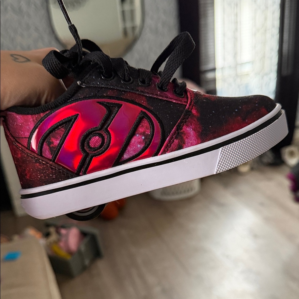 Heelys Kids' LIKE NEW Pink/Black